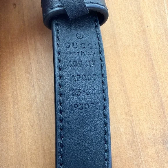 Gucci Black Belt with Gold GG Buckle - Picture 3 of 5